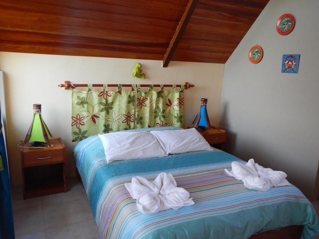 Hospedaje Casa Soleil Puerto Villamil Camera foto