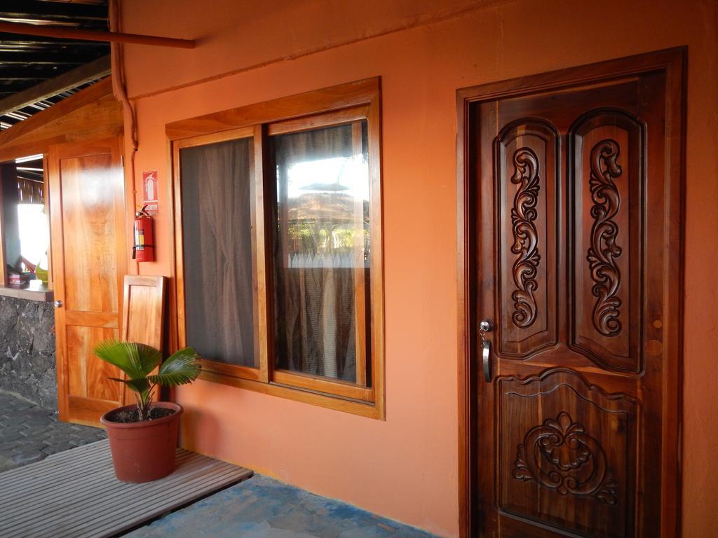 Hospedaje Casa Soleil Puerto Villamil Camera foto